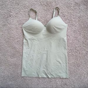 UNIQLO AIRISM BRA CAMISOLE